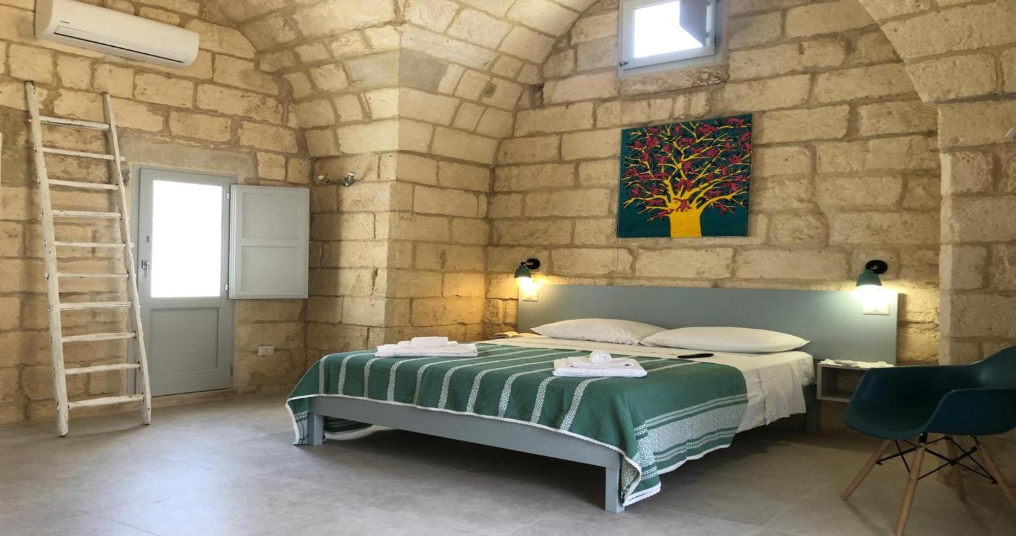 Odegos Monolocali Vico Sant'Antonio Villa Carpignano Salentino Eksteriør bilde