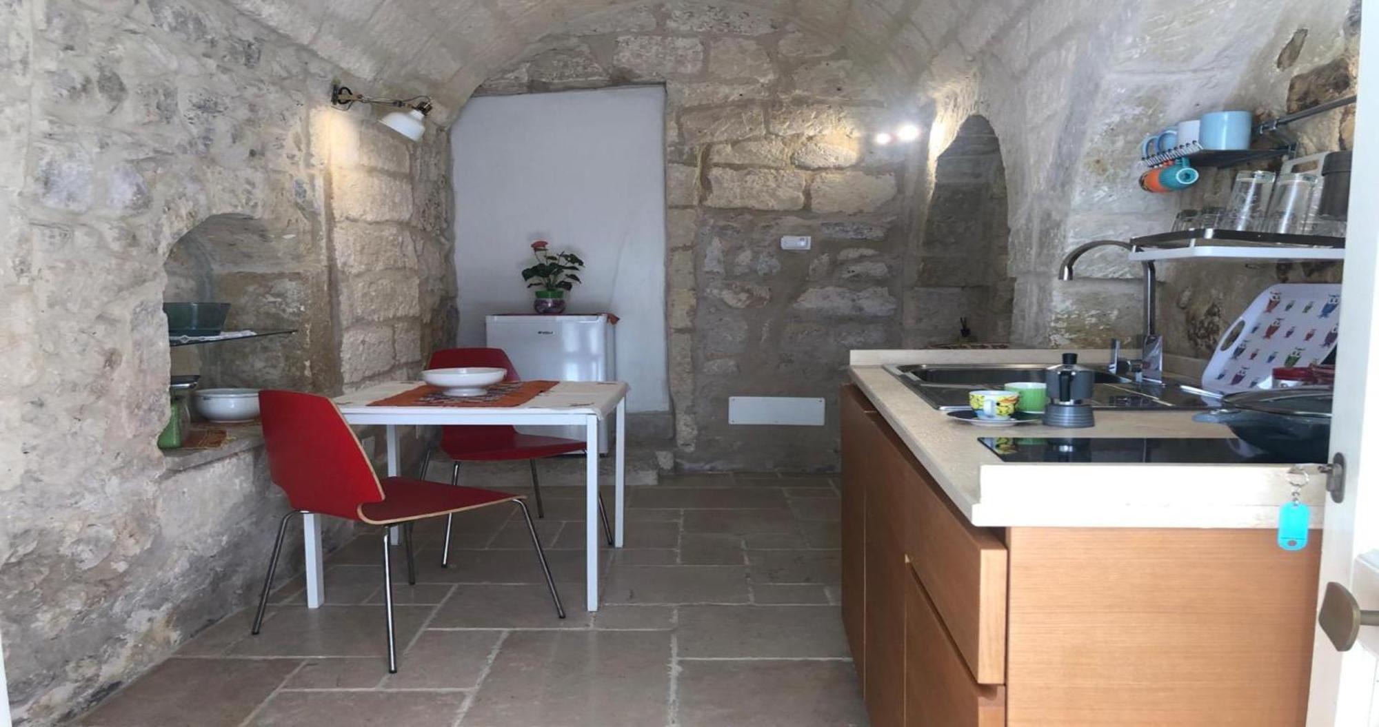 Odegos Monolocali Vico Sant'Antonio Villa Carpignano Salentino Eksteriør bilde