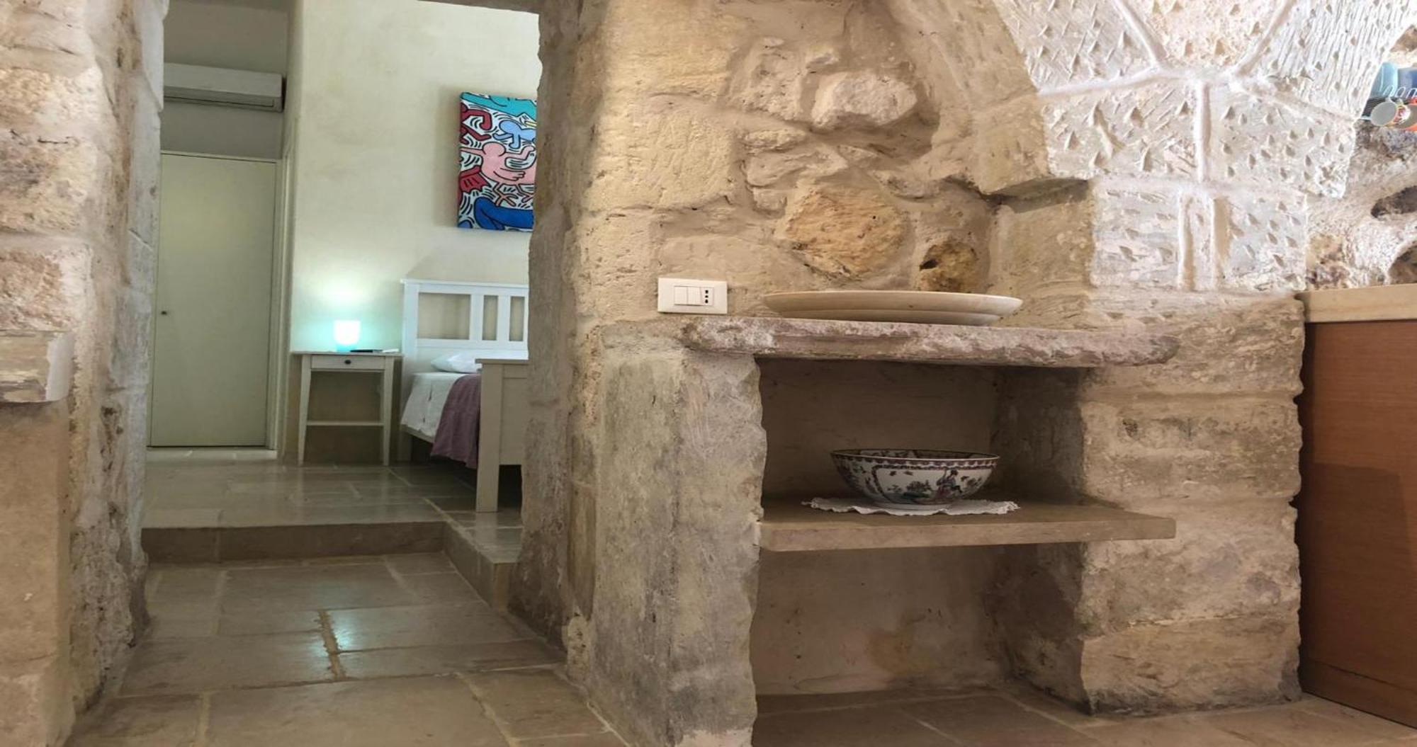 Odegos Monolocali Vico Sant'Antonio Villa Carpignano Salentino Eksteriør bilde