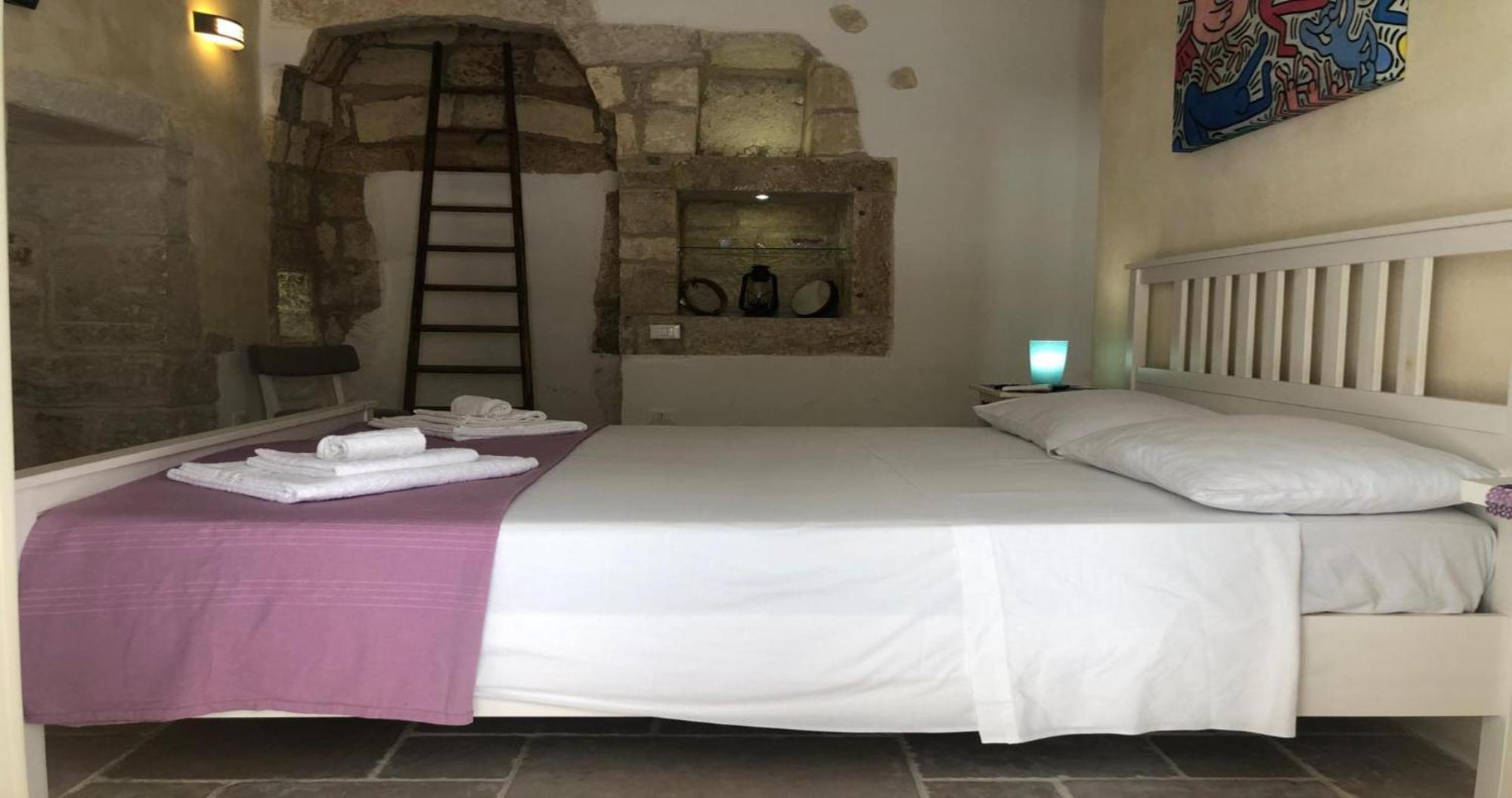 Odegos Monolocali Vico Sant'Antonio Villa Carpignano Salentino Eksteriør bilde