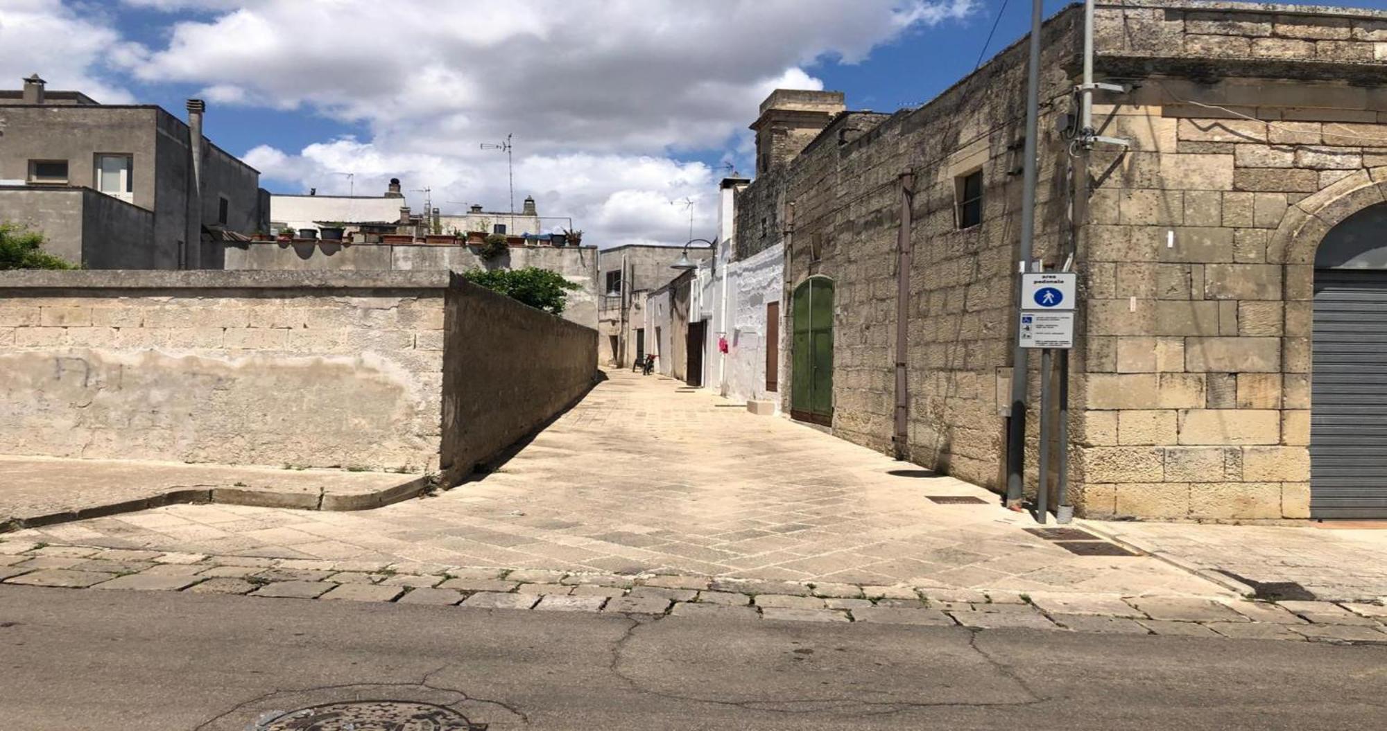 Odegos Monolocali Vico Sant'Antonio Villa Carpignano Salentino Eksteriør bilde