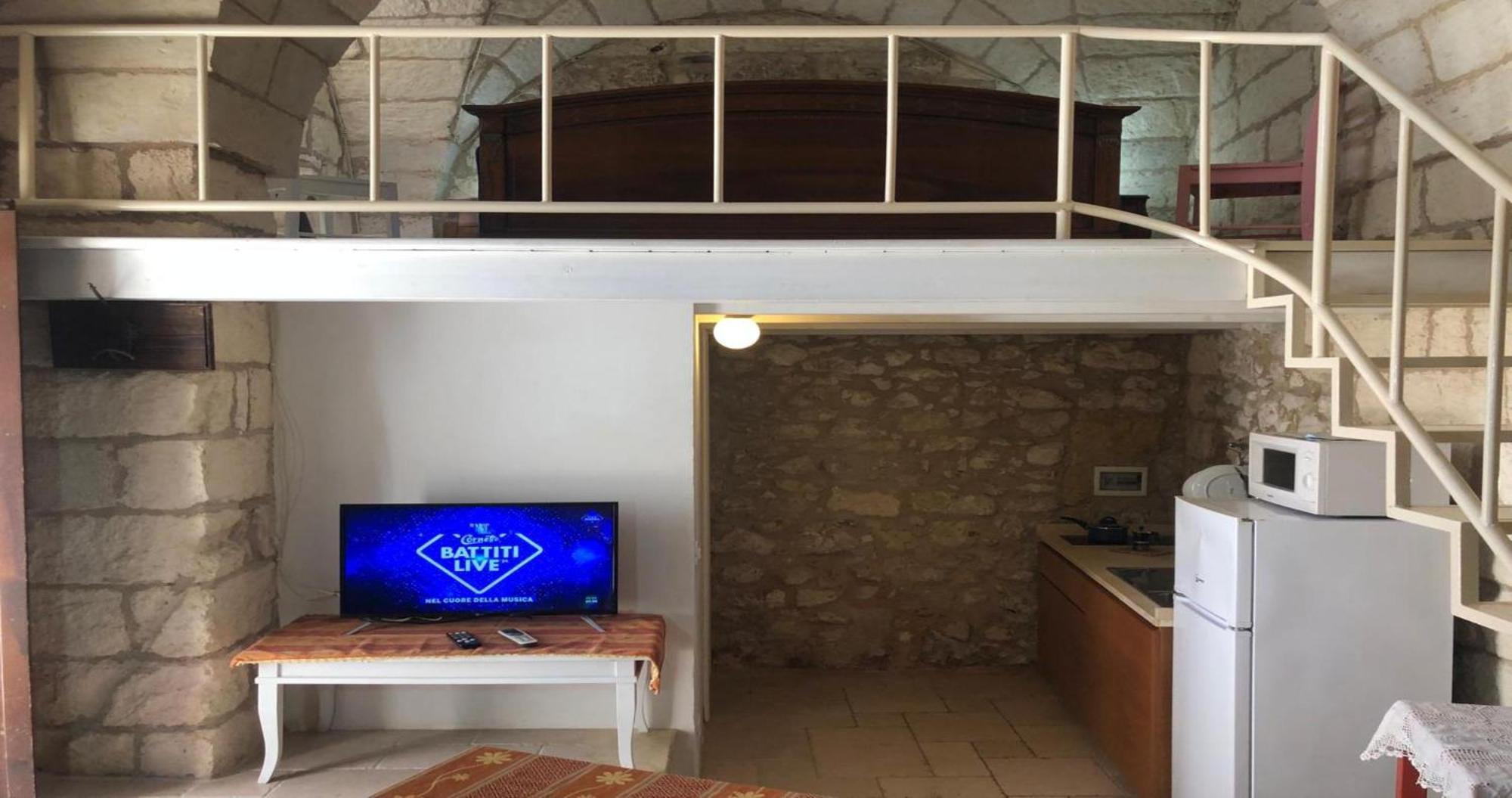 Odegos Monolocali Vico Sant'Antonio Villa Carpignano Salentino Eksteriør bilde