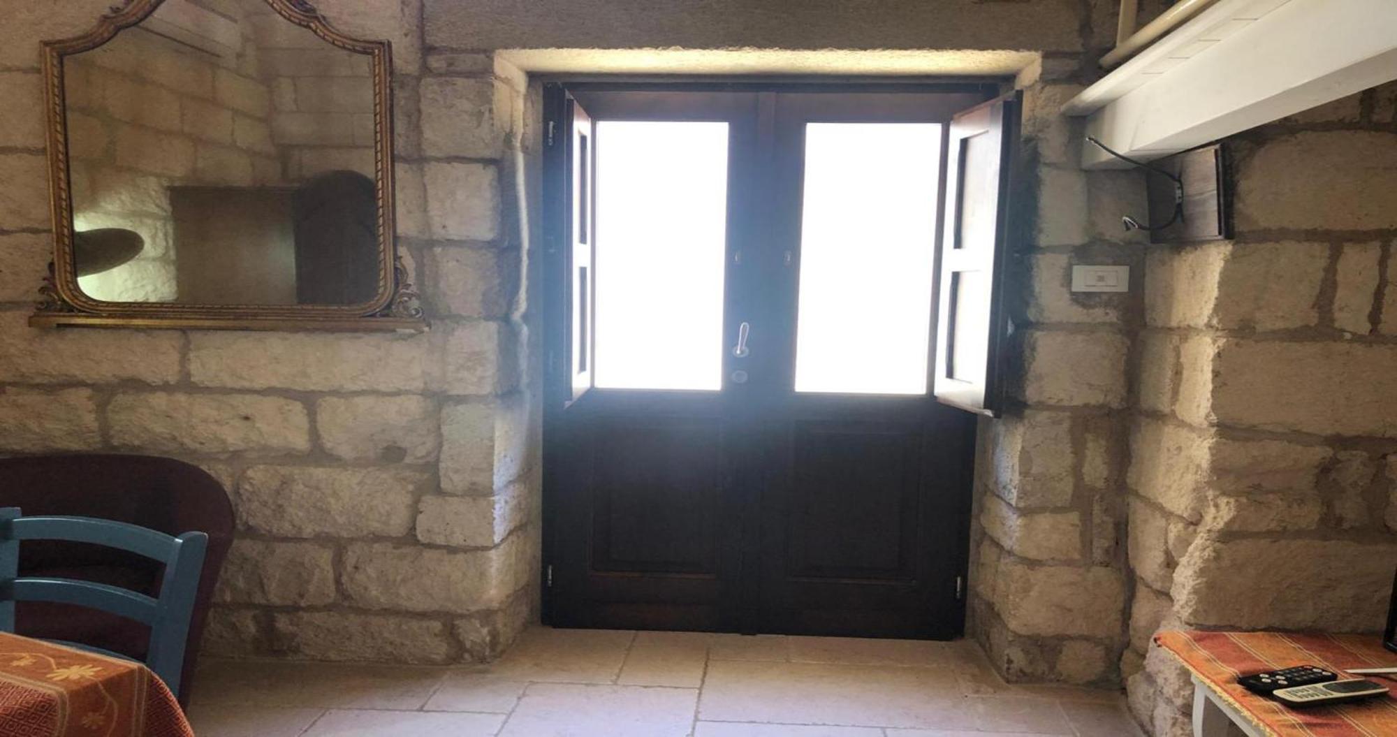 Odegos Monolocali Vico Sant'Antonio Villa Carpignano Salentino Eksteriør bilde