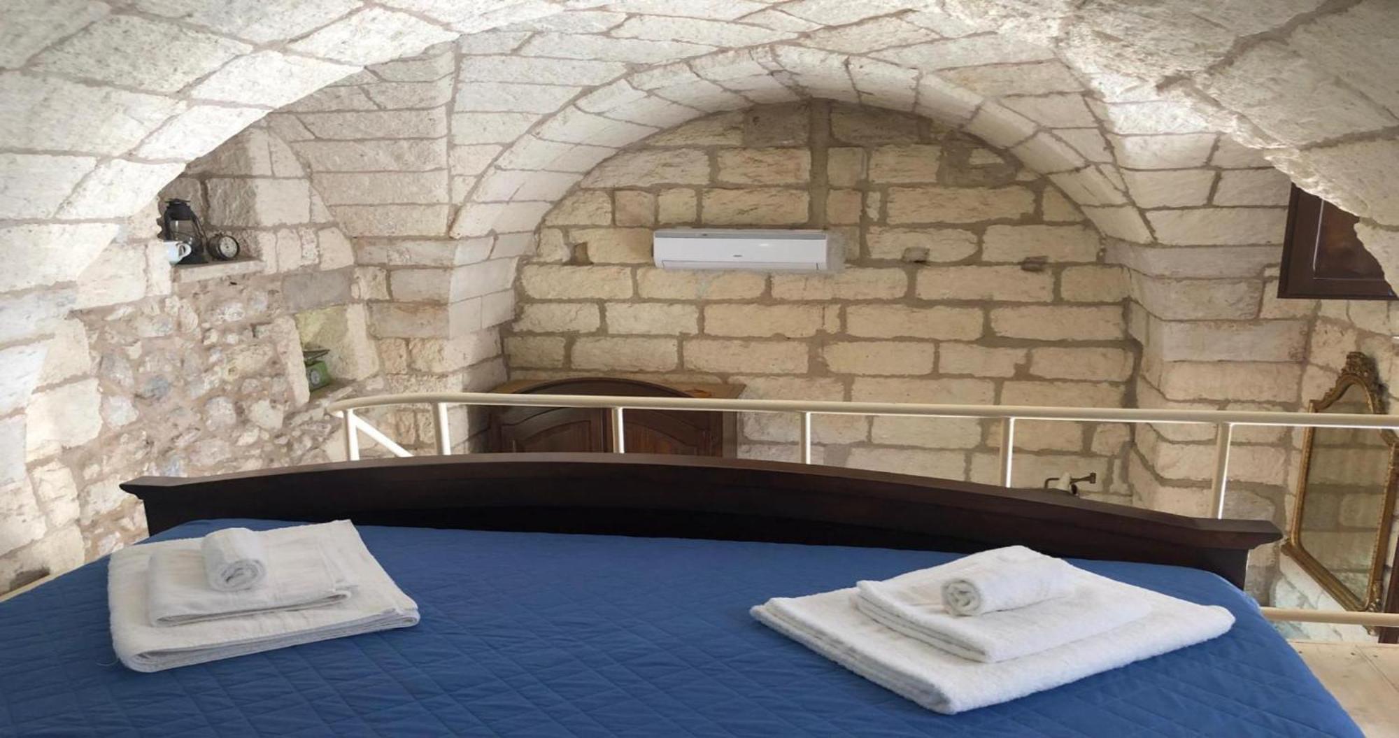Odegos Monolocali Vico Sant'Antonio Villa Carpignano Salentino Eksteriør bilde